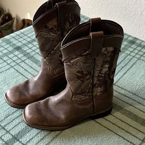 Kids Brown Camouflage Boots